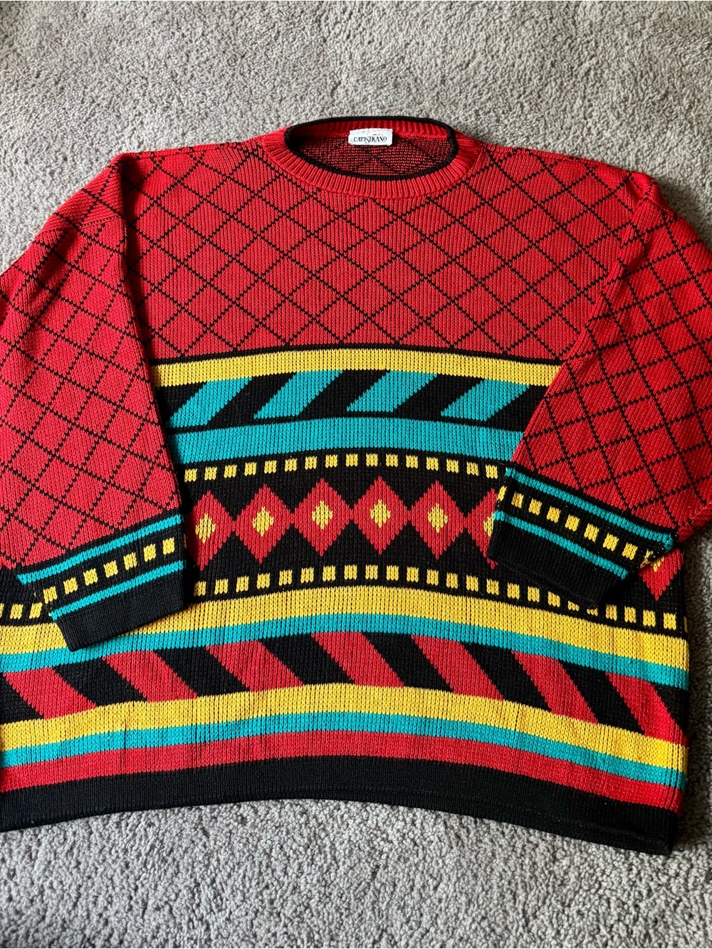 Vintage Crewneck Sweater with Geometric Accents- Size L/XL